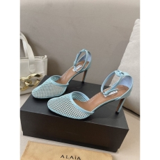 Alaia Sandals